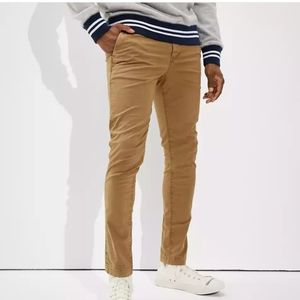 AE Flex Skinny Khaki Pant